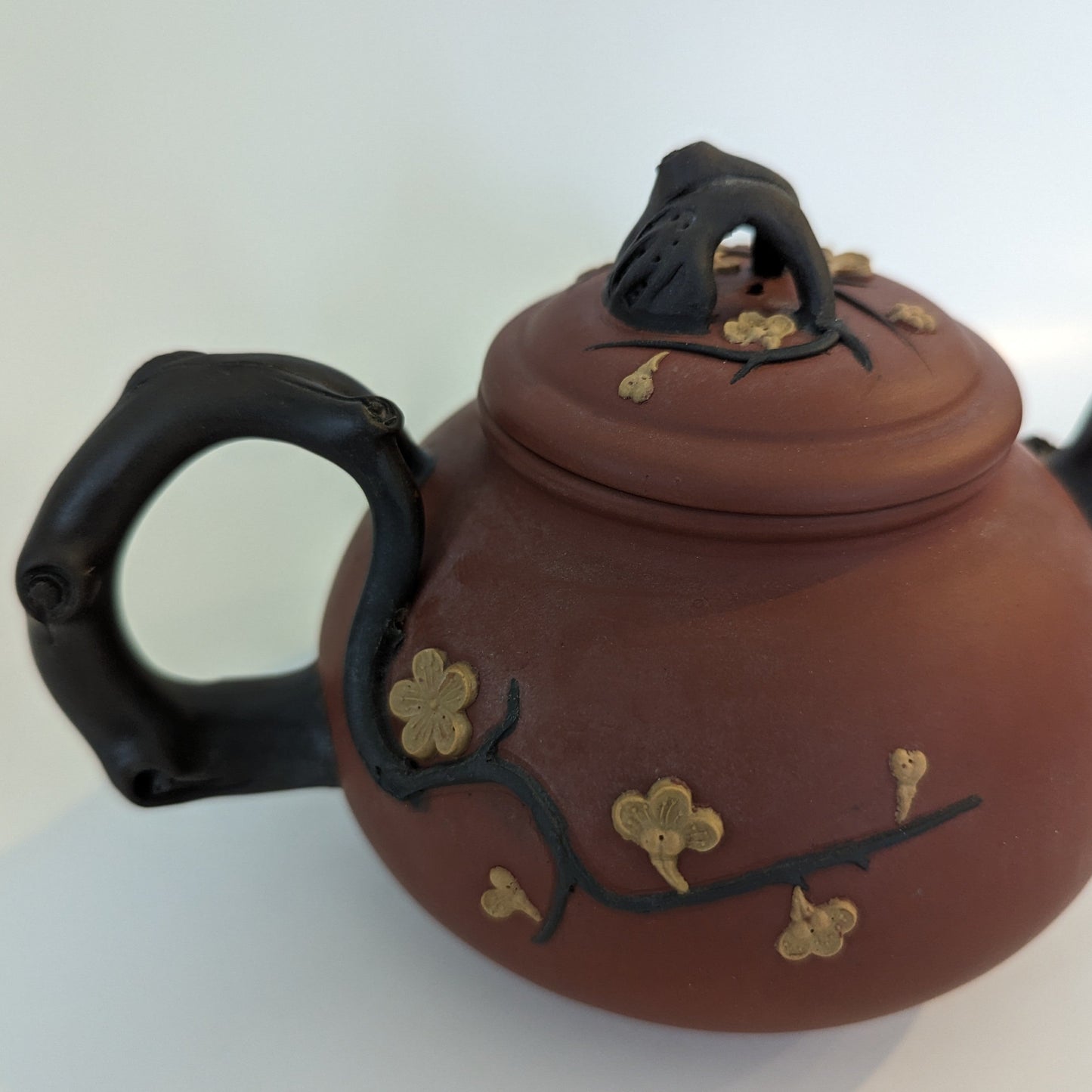 Chinese Yixing Teapot with Cups