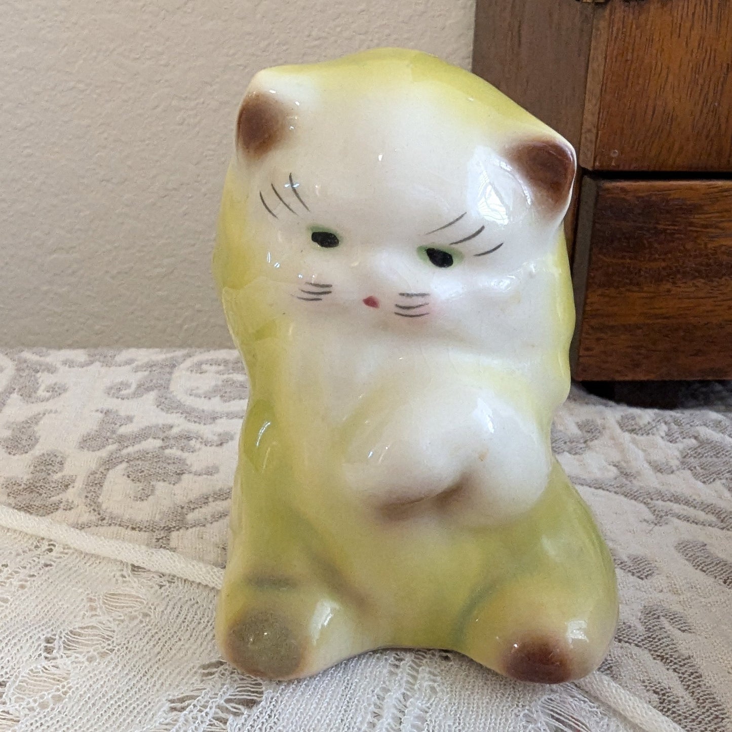 Shawnee Ceramic Kitten Planter