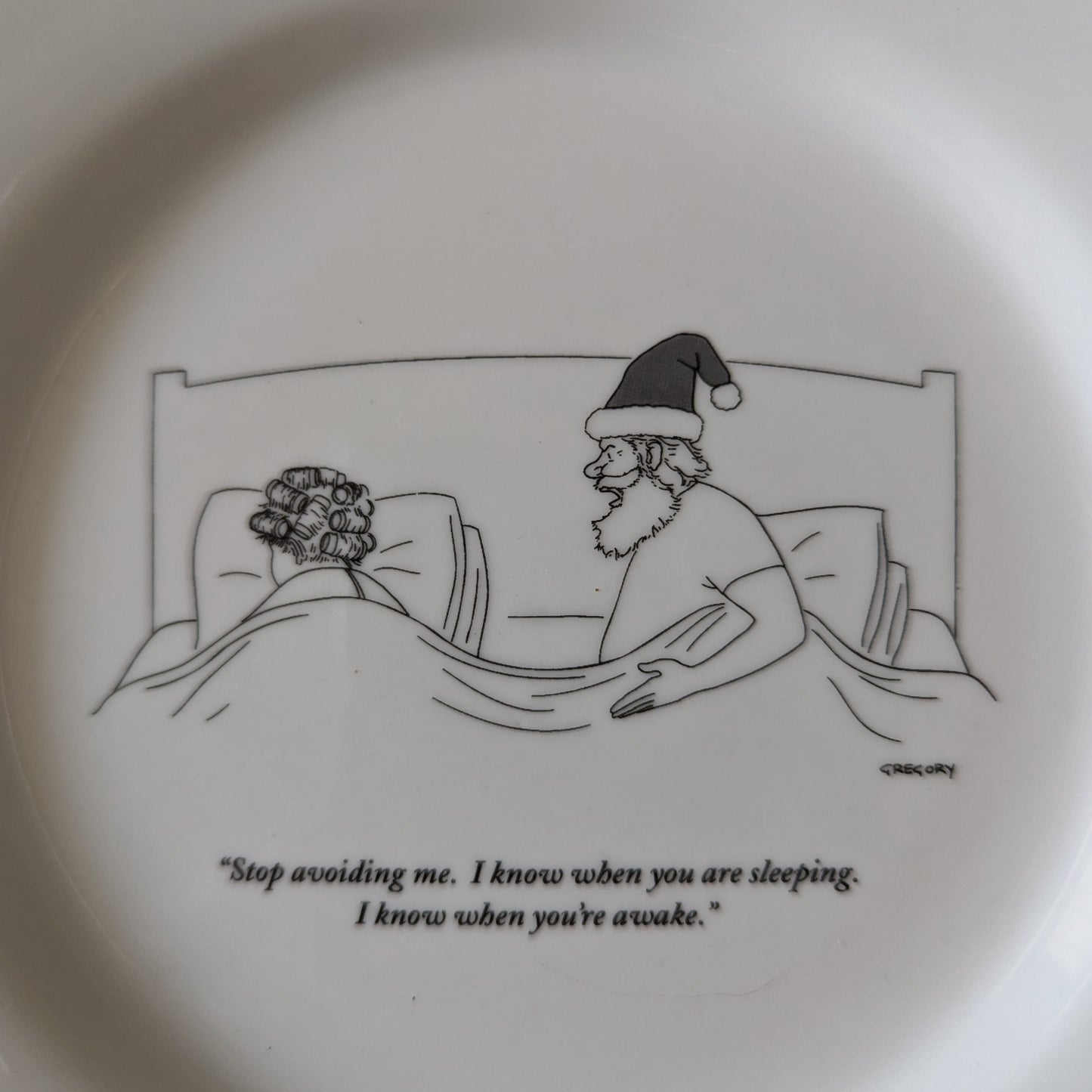 The New Yorker Christmas Santa Claus Plates