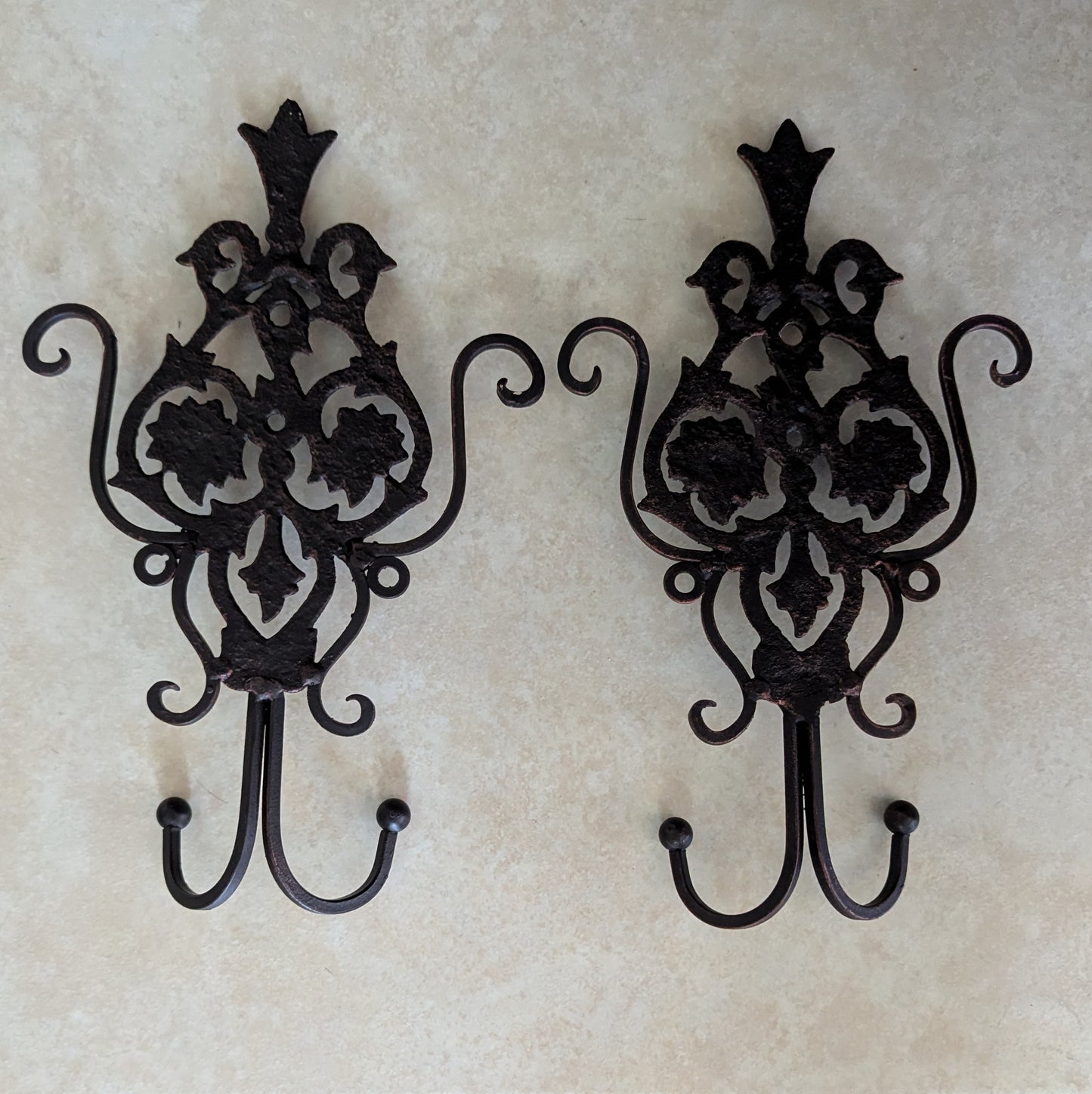 French Scroll Cast Iron Wall Hooks