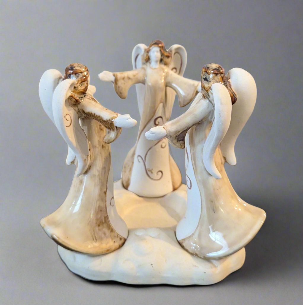 Angel Circle Candle Holder