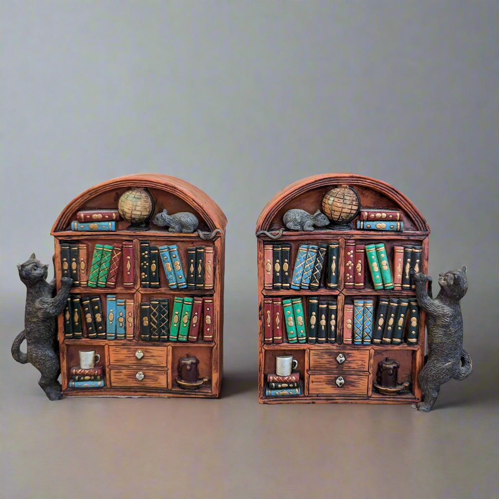 Curious Cat Bookends